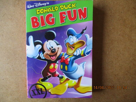 adv6309 donald duck big fun pocket - 0