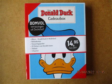 adv6310 donald duck cadeaubox - 0