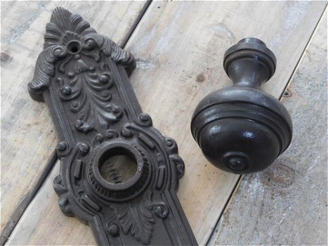 Halve set: deurknop Belli + 1 lange deurplaat antiek , PZ - 1