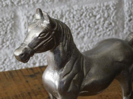 Paard gemaakt van aluminium, vernikkeld, dierenfiguur - 2