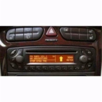 Aux in adapter Mercedes Audio 20 Audio 30 Audio 50 APS - 2