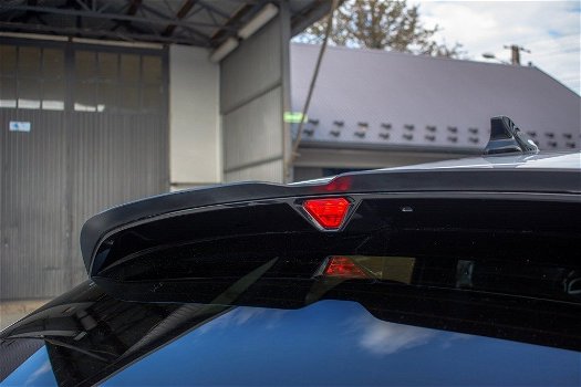 Kia ProCeed GT Spoiler Lip Splitter Styling - 5