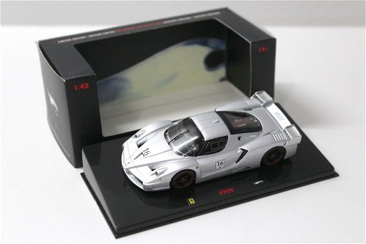 1:43 Hot Wheels Elite N5609 Ferrari FXX silver #16 - 1