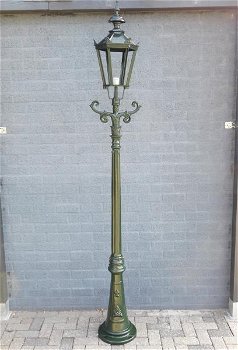 Klassieke lantaarn Barcelona , buitenlamp ,alu groen, 275cm - 0