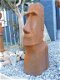 groot stenen beeld, moai van de paaseilanden, oxide. - 0 - Thumbnail