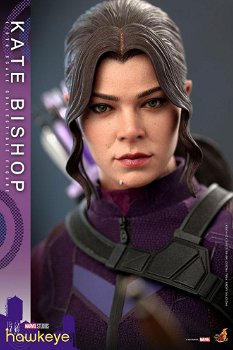 Hot Toys Hawkeye Kate Bishop TMS074 - 2