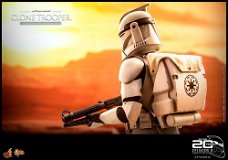 Hot Toys Star Wars Episode II Attack of the Clones Clone Trooper