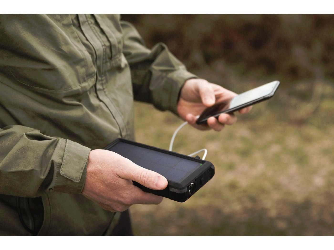 Outdoor Solar Powerbank 24000 voor alle merken smartphone - Afbeelding 5