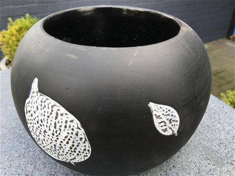 Terracotta bloembak zwart, mooi ontwerp , OPRUIMING - 2