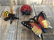 Gietijzeren beeldjes bij, vlinder , lieveheersbeestje , kado - 0 - Thumbnail