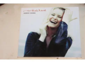 223r - cd single - erikah karst - nobody knows - 3 nrs - nr. 1