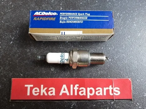 ACDelco No 4 Bougie Spark Plug 25164642 - 1