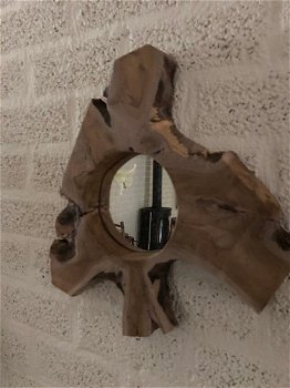 Koloniaal houten wand spiegel. - 2