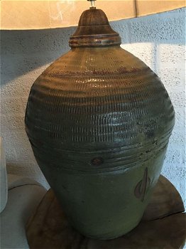 Unieke lamp op originele oude Azeatische water-kruik - 1