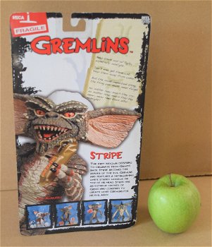 NECA REEL TOYS Stripe Gremlin action figure - 1