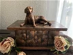 Beagle beeld op urn als set in 2 maten verkrijgbaar - 0 - Thumbnail