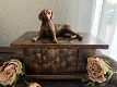 Beagle beeld op urn als set in 2 maten verkrijgbaar - 1 - Thumbnail