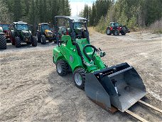 Avant 419 mini shovel loader kniklader