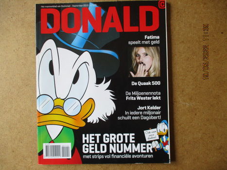 adv6472 donald glossy september 2010 - 0