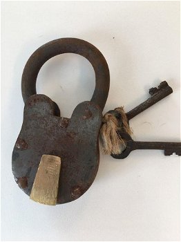 Oude kasteel hangslot , hangslot, poortslot, old roest - 6