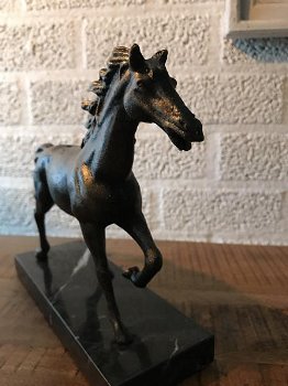 beeld van een paard , paardebeeld , kado - 3