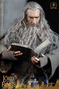 Asmus LOTR Gandalf action figure