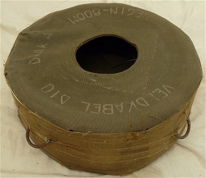 Veldkabel Rol / Field Wire Dispencer ''Donut Roll'', type: MX-6894/TT, US Army, jaren'60/'70.(Nr.1) - 3