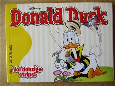adv6543 donald duck action oblong 16