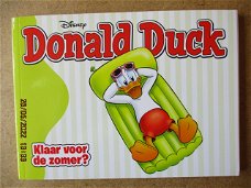 adv6544 donald duck action 17