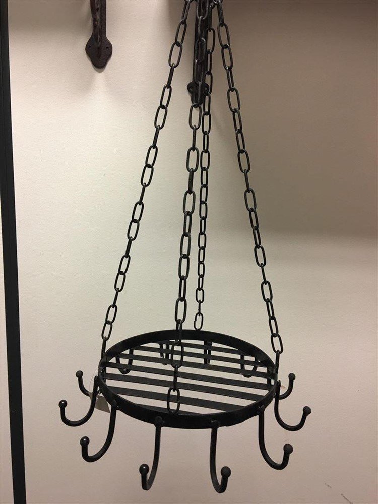 Hanger-ijzeren krans met 12 haken - kruidenrek. - nr. 1
