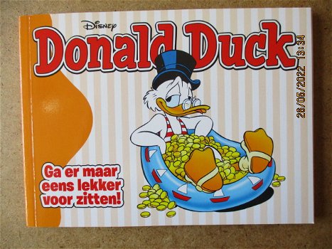 adv6547 donald duck action 20 - 0