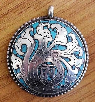 Authentiek amulet van Tibetaans zilver met Mantra en Turkoois, aan ketting - 0