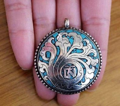 Authentiek amulet van Tibetaans zilver met Mantra en Turkoois, aan ketting - 2