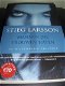 Stieg Larsson-Millennium Trilogie beataande uit drie delen met i totaal 1779 blz. - 0 - Thumbnail