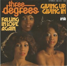The Three Degrees – Giving Up, Giving In (1978)