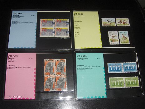 70 mapjes met Nederlandse postzegels uit de jaren 1982-1990- Eerste deel - 4