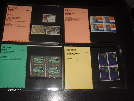 70 mapjes met Nederlandse postzegels uit de jaren 1982-1990- Eerste deel - 5
