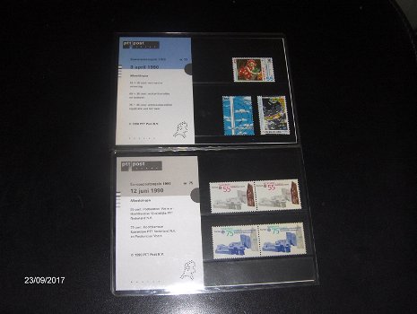 70 Mapjes met Nederlandse postzegels uit de jaren 1982 t/m 1990-Derde deel. - 1
