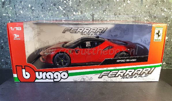 Ferrari SF90 Stradale rood 1/18 - 3