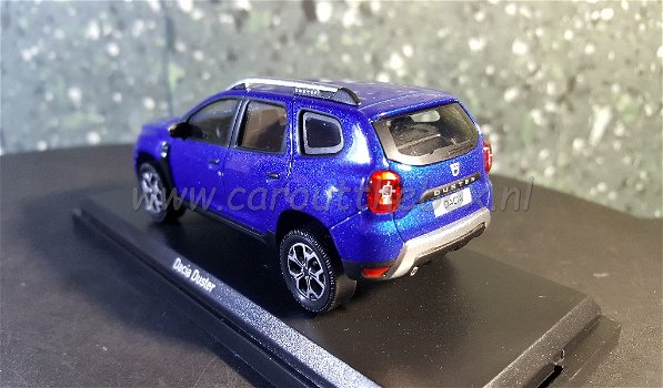 Dacia Duster 2020 blauw 1:43 Norev - 2