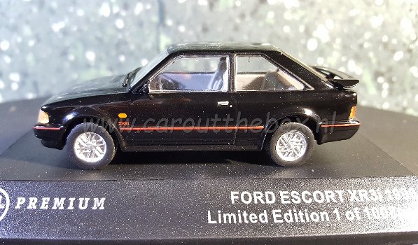 Ford Escort XR3i 1990 zwart 1/43 Triple 9 - 0