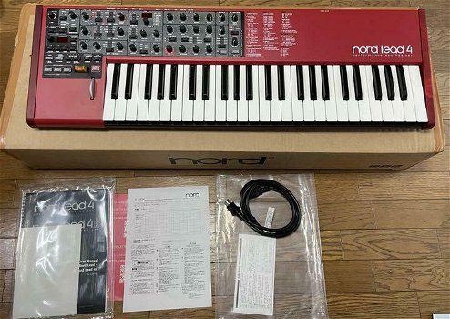 Nord Lead4 Synthesizer Original Box Compleet met accessoires - 0