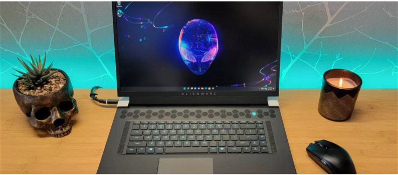 Alienware X17 R2 VR Ready Gaming Laptop - 17.3-inch - 2