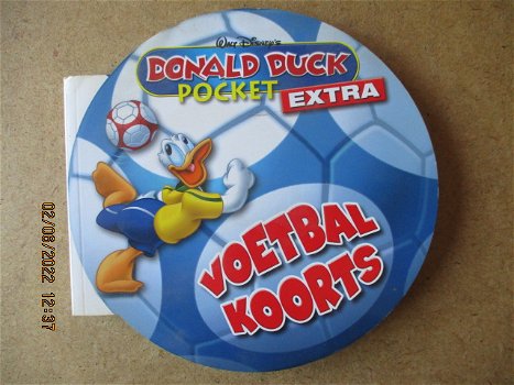 adv6645 donald duck pocket extra voetbal - 0