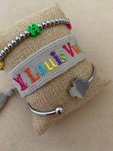Grijze friendship armband met regenboog letters paris ibiza