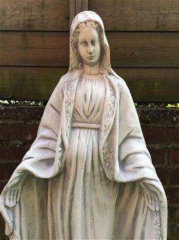 heilige Maria , moeder van de Here Jezus , sokkel - 3
