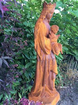 tuinbeeld Heilige Maria met kindje Jezus - 3