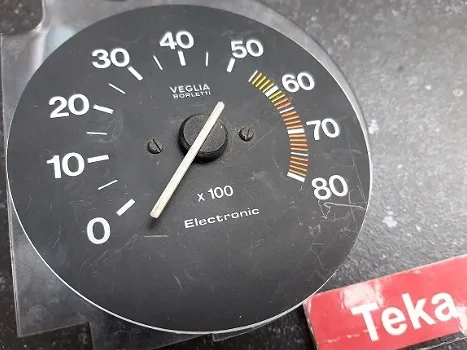 Alfa Romeo 33 Toerenteller Tachometer 60750011 Used - 2