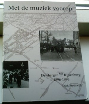 Driebergen en Rijsenburg 1896-1996. Steenwijk. 905064077x. - 0