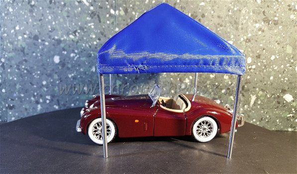 Diorama figuur 1:24 tent / canopy blauw AD269 - 0